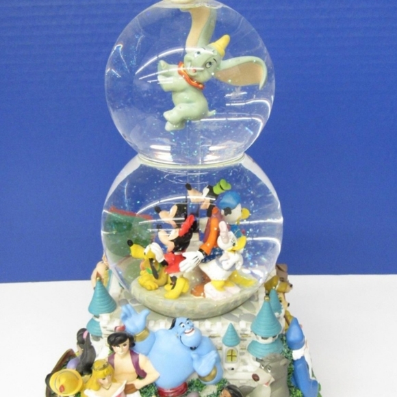  World of Disney 3 Tier Double Snow Globe Music Box-Original Packaging - Picture 11 of 11